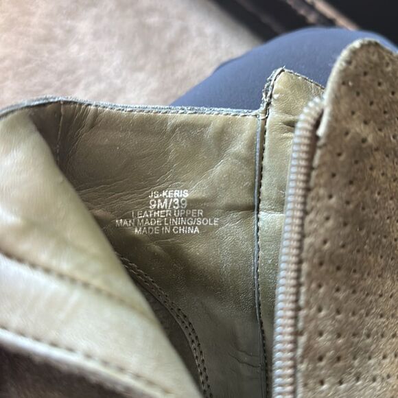 Jessica Simpson Olive Green Suede Booties - Picture 7 of 8